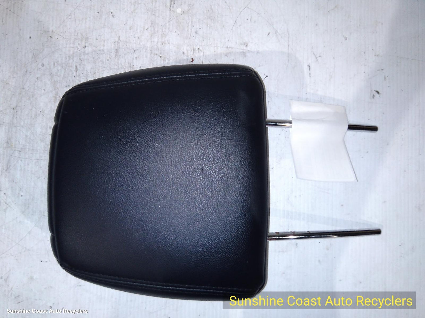 2007 Mitsubishi Pajero Headrest