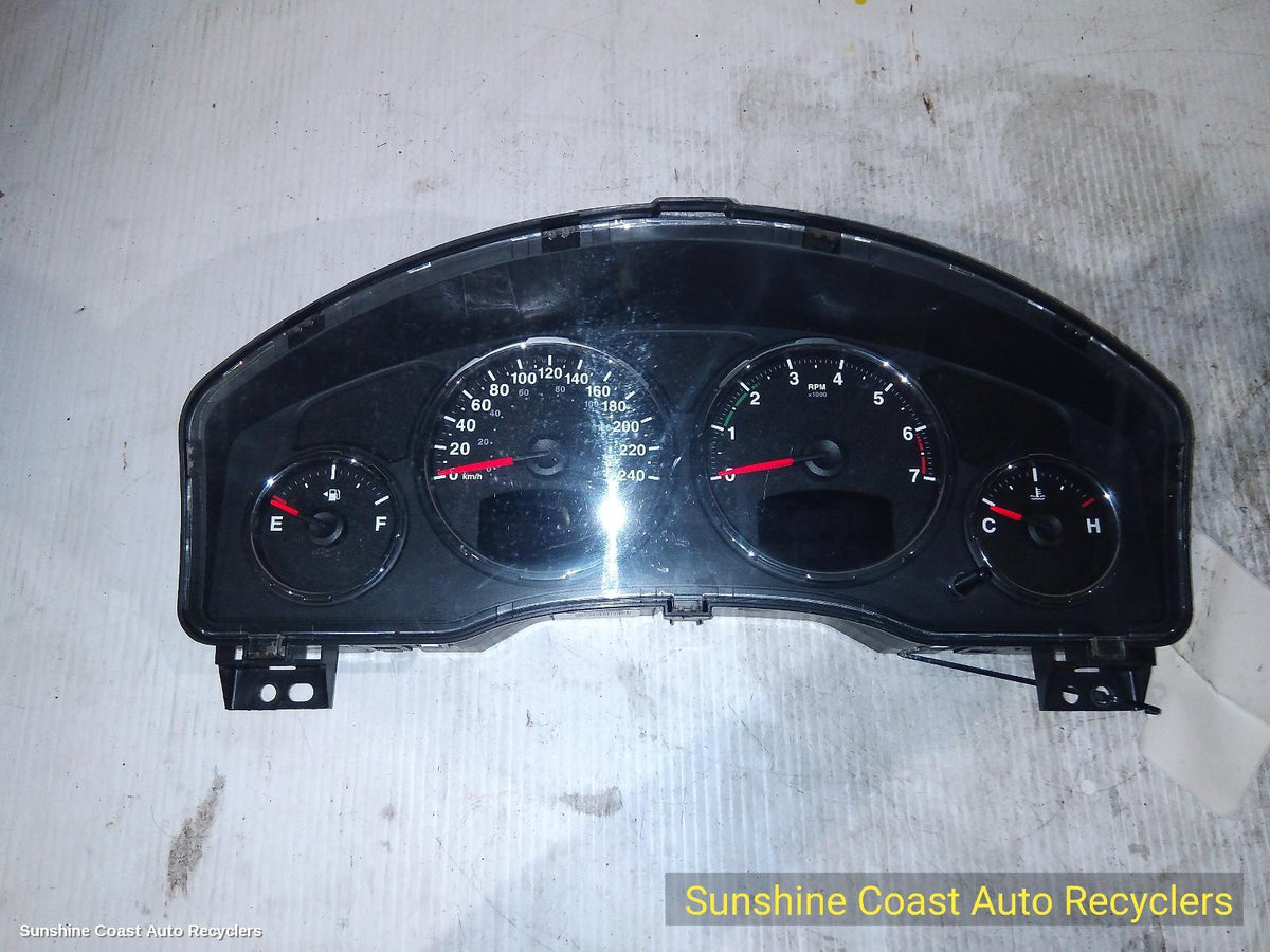 2007-2012 Jeep Cherokee Instrument Cluster