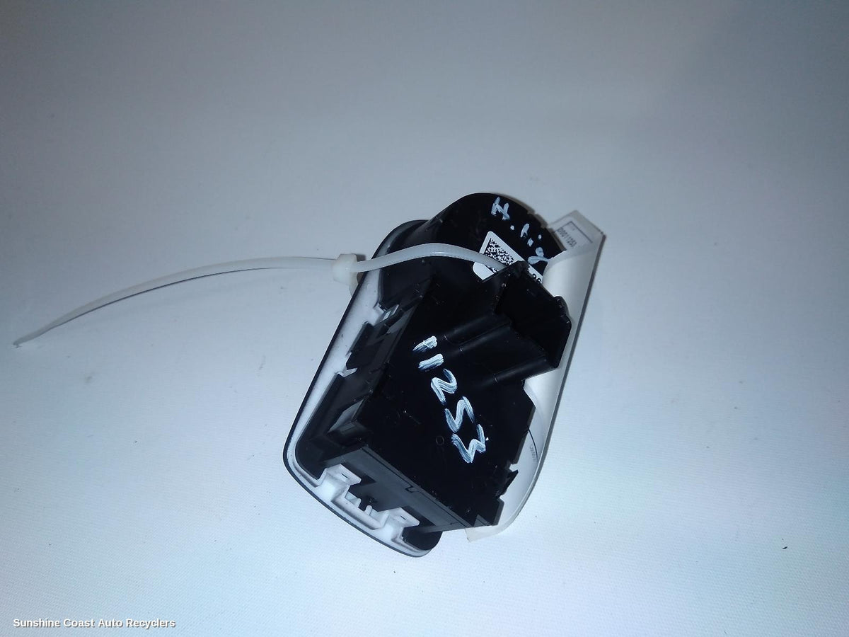 2013-2017 Holden Commodore Combination Switch
