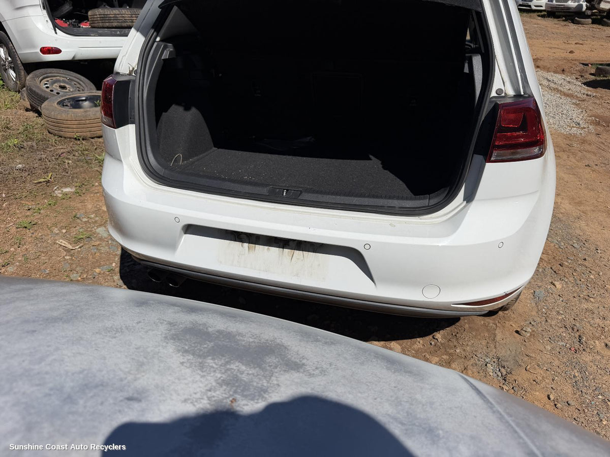 2012-2017 Volkswagen Golf Rear Bumper