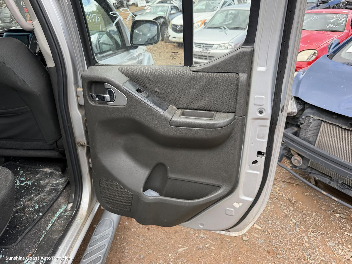 2005-2015 Nissan Navara Door Trim