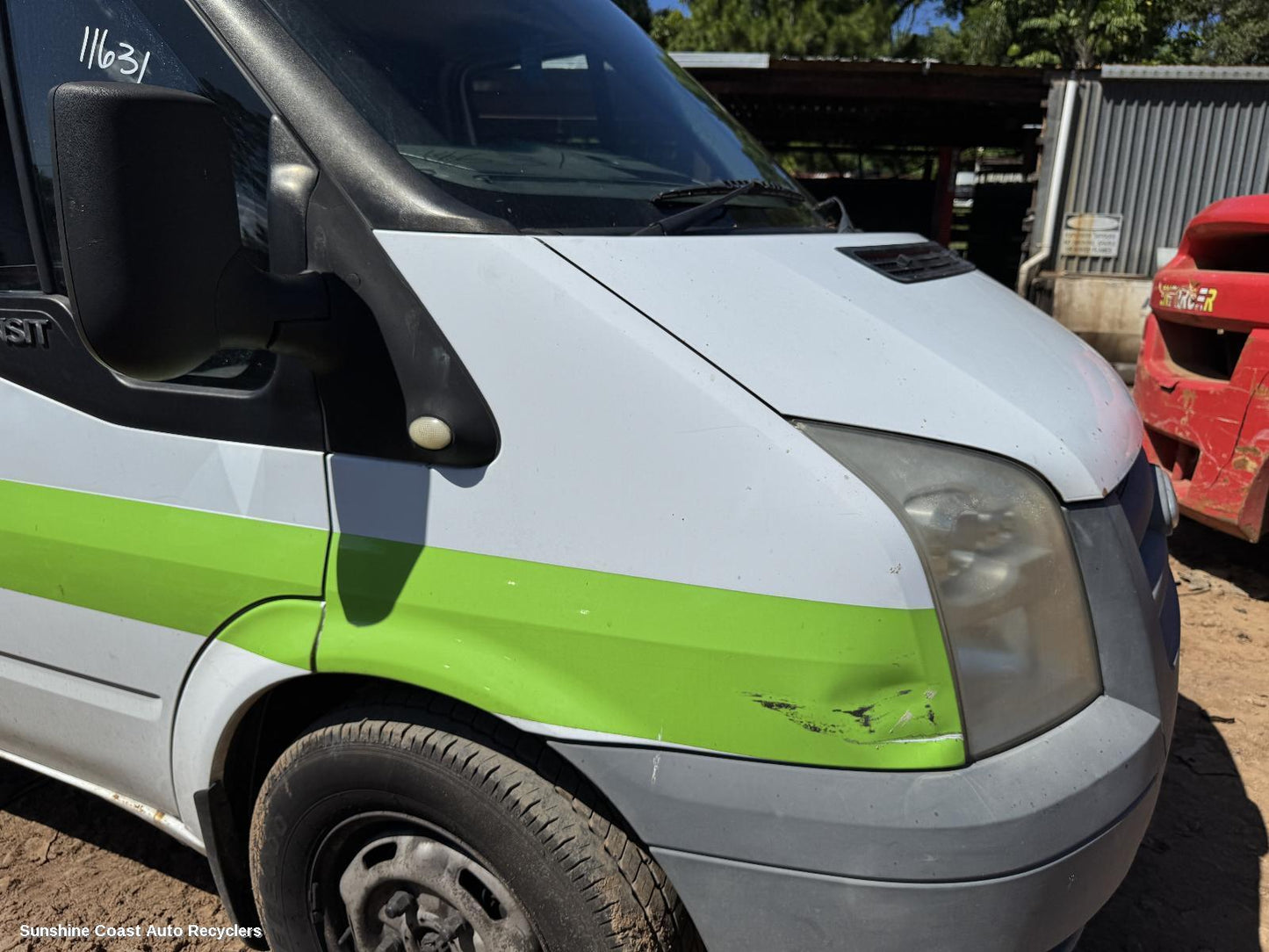 2006 Ford Transit Right Guard