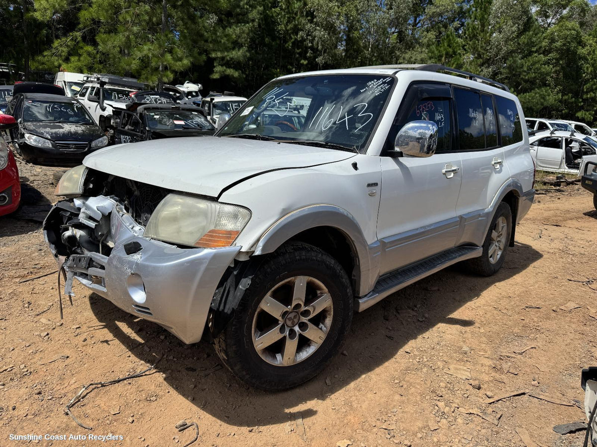 2002-2006 Mitsubishi Pajero Trans Gearbox