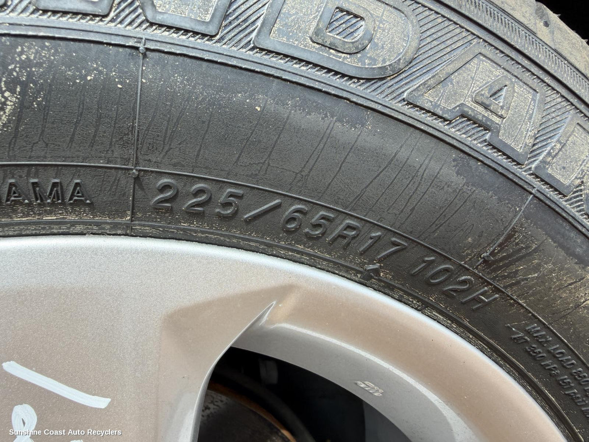 2012-2018 Toyota Rav4 Tyre