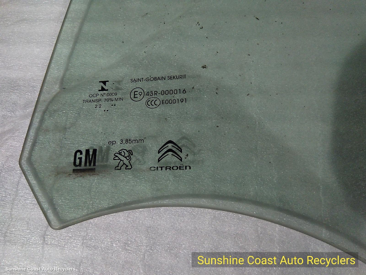 2019-2026 Peugeot Partner Left Front Door Window