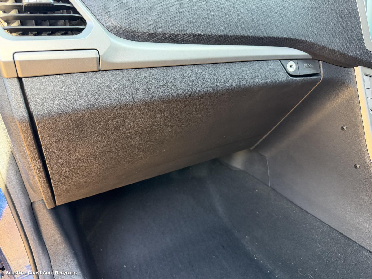 2017-2026 Ldv T60 Glove Box