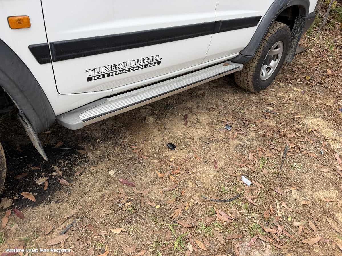 1997-2017 Nissan Patrol Side Step Skirt