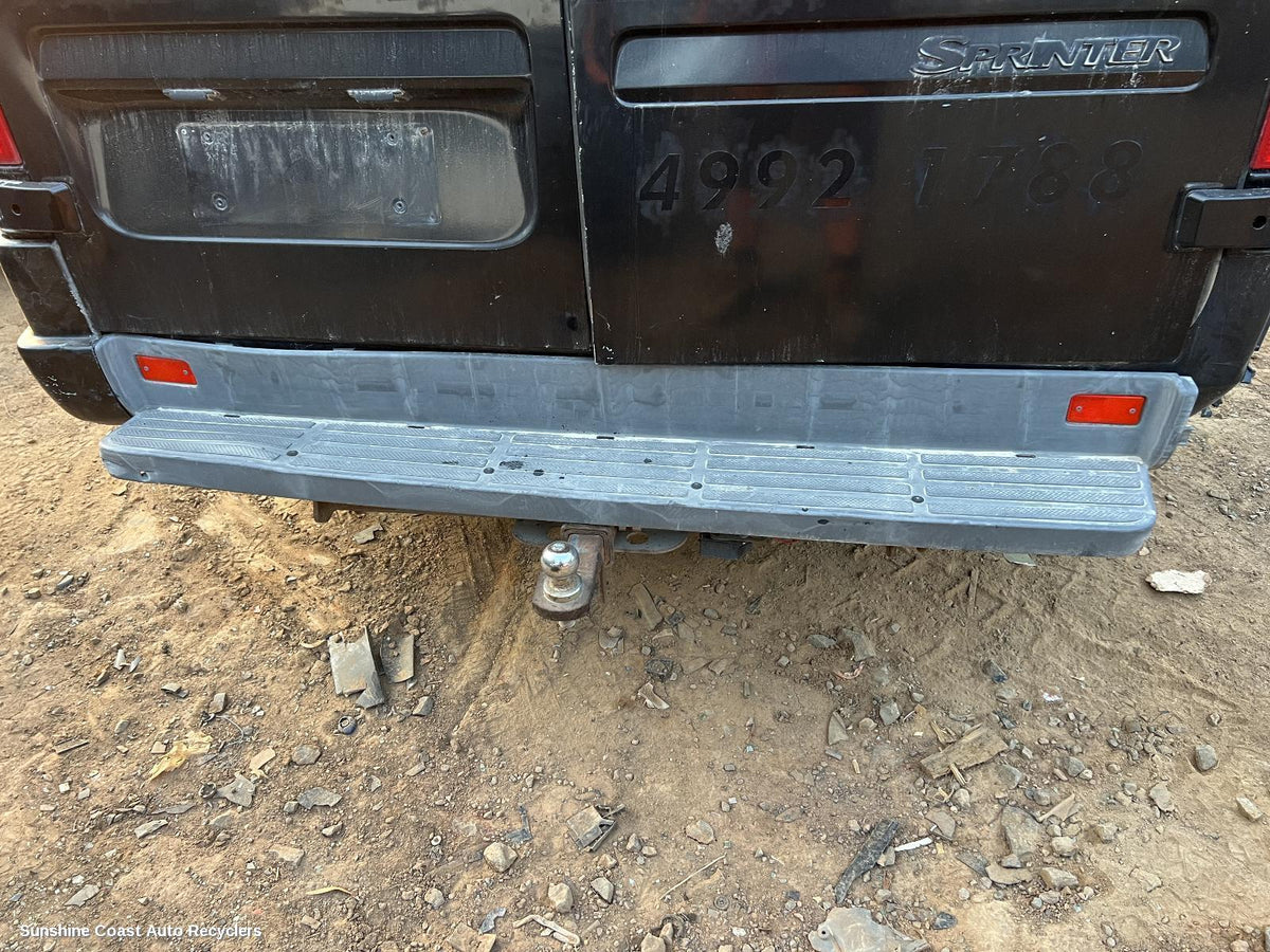 2000-2006 Mercedes Sprinter Rear Bumper