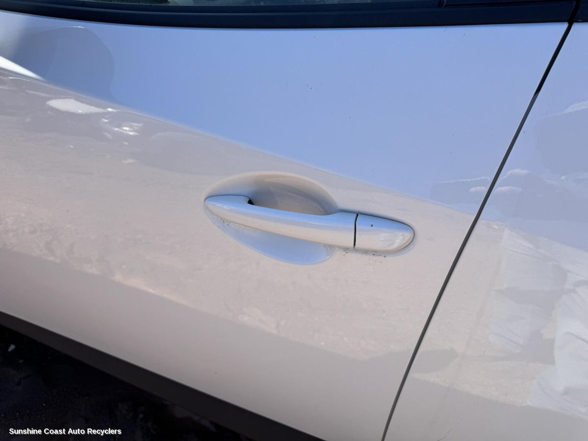 2015-2026 Mazda Cx3 Door Handle