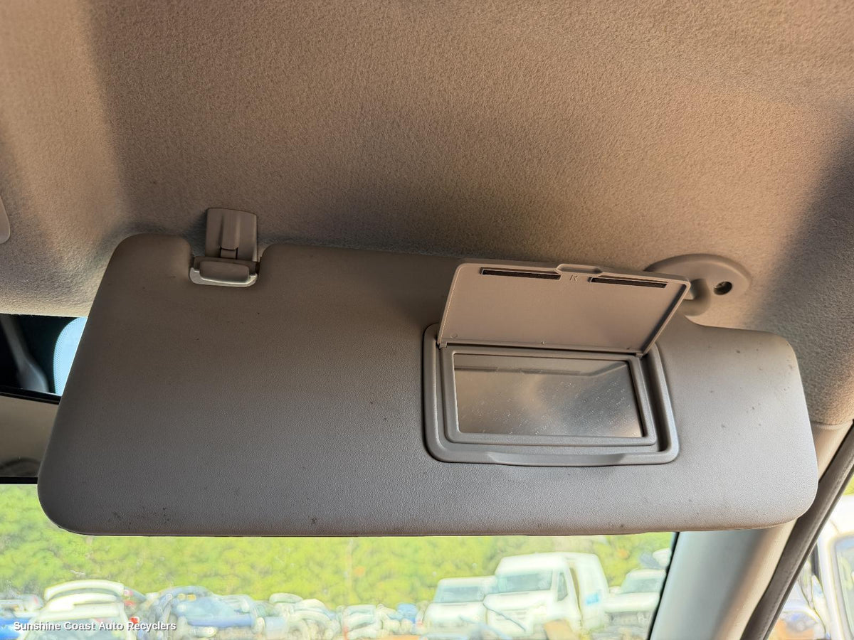 2017-2026 Ldv T60 Sunvisor