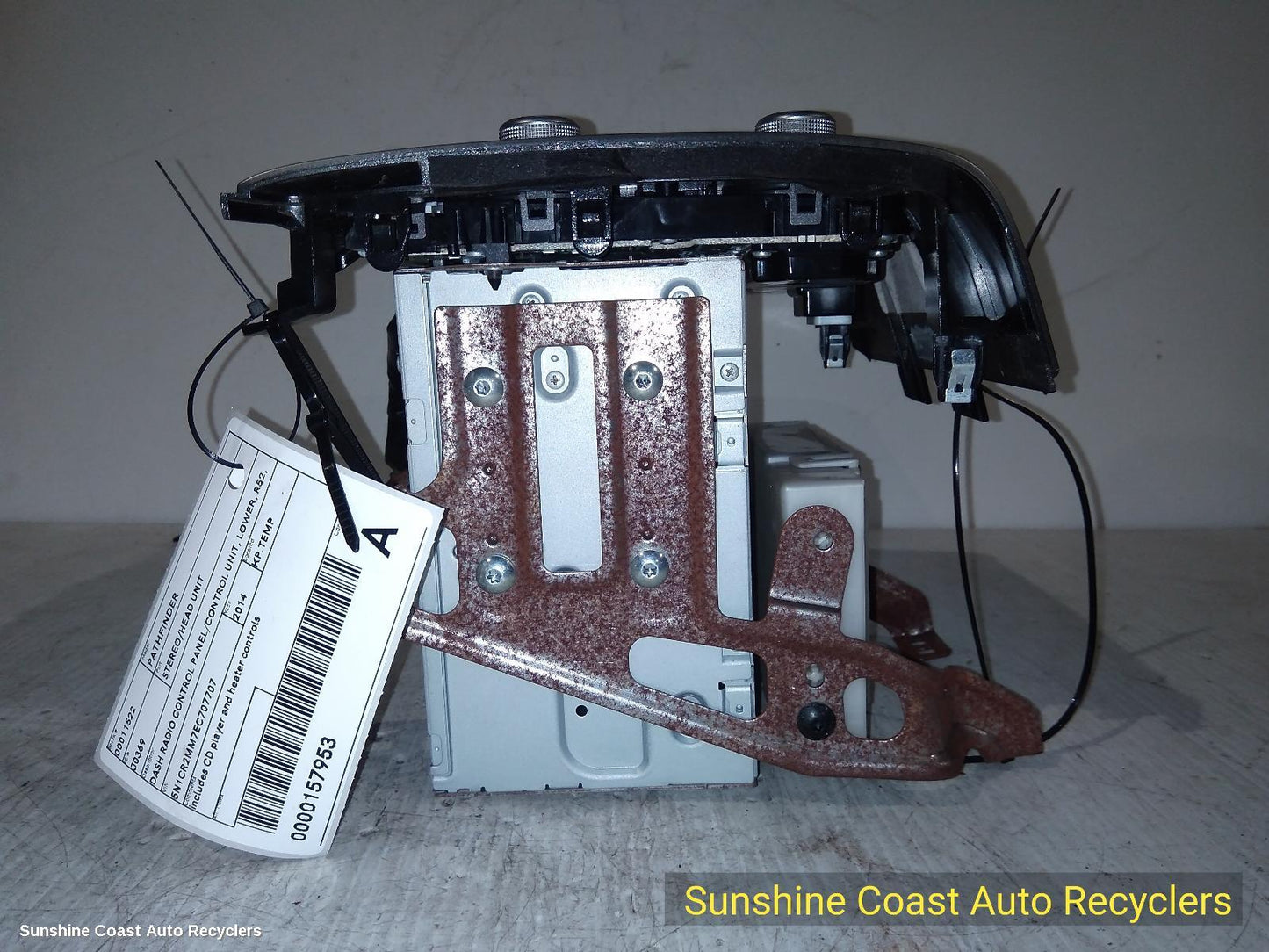 2014 Nissan Pathfinder Radio Cd Dvd Sat Tv