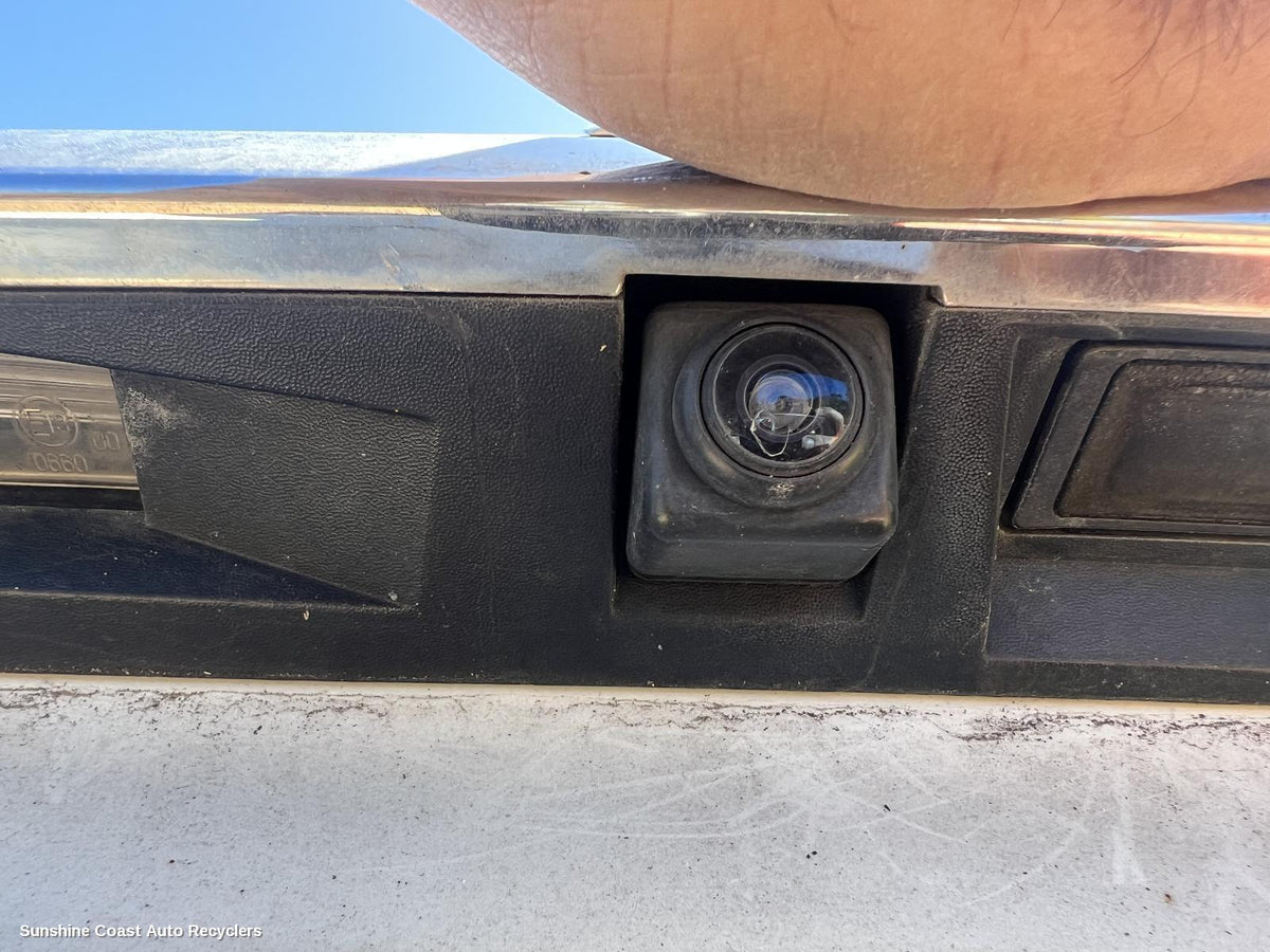 2013-2021 Nissan Pathfinder Reverse Camera