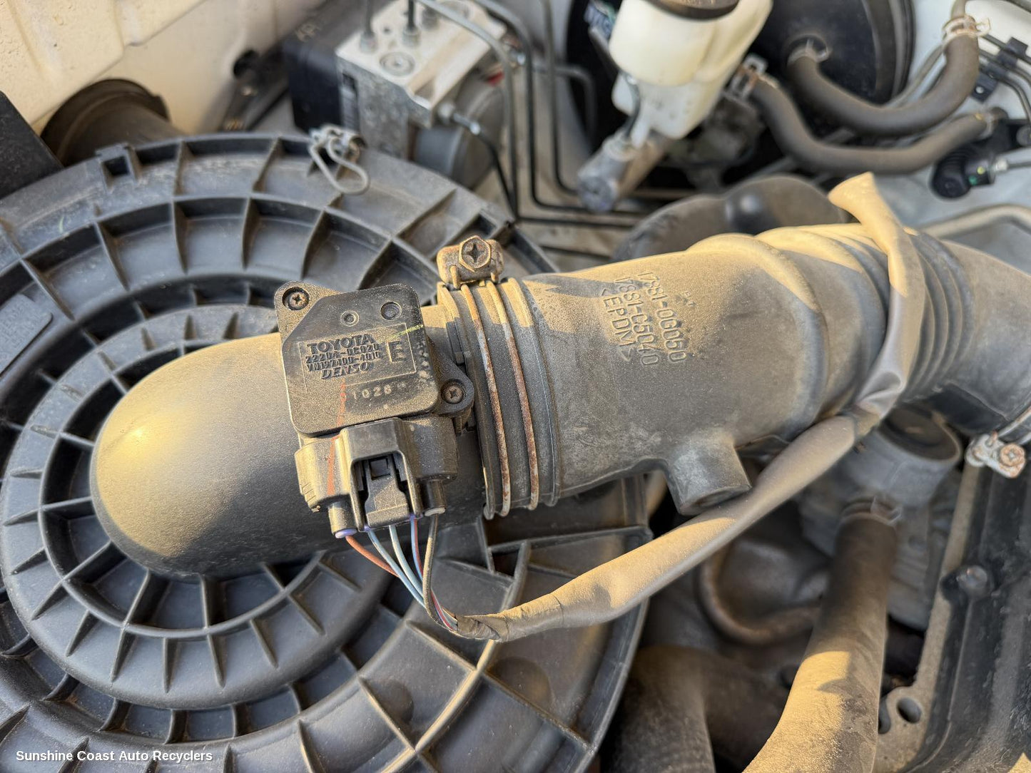 2005-2015 Toyota Hilux Air Flow Meter