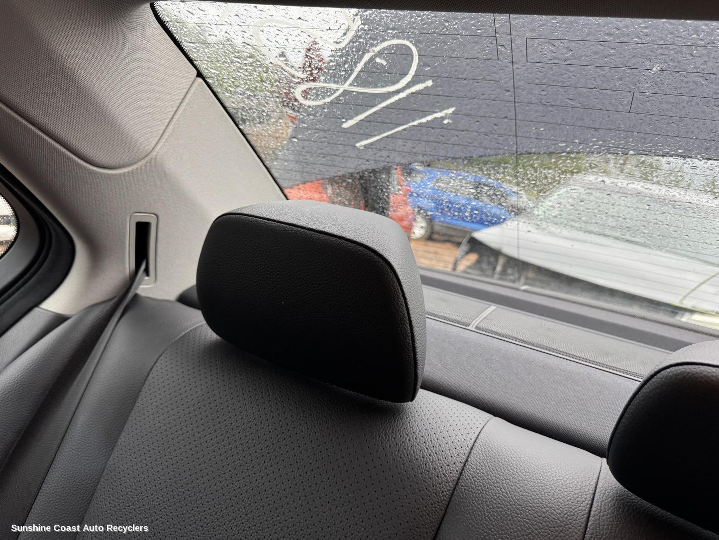 2007 Mercedes C Class Headrest