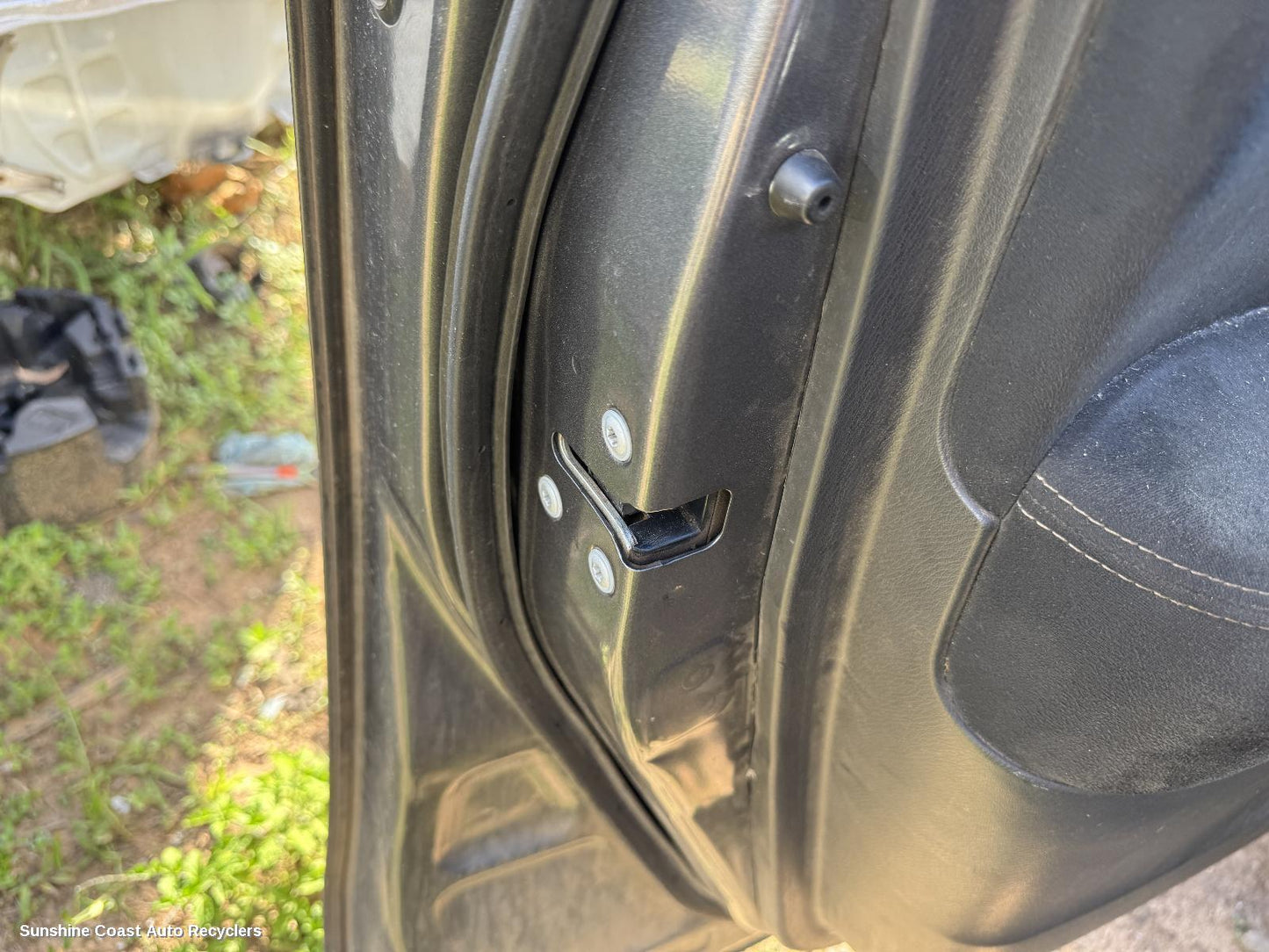 2016 Nissan Pathfinder Door Boot Gate Lock