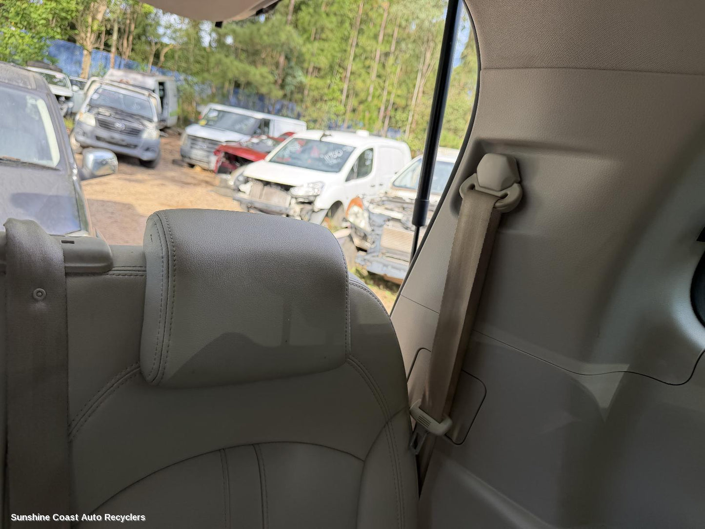 2015-2022 Ldv G10 Headrest