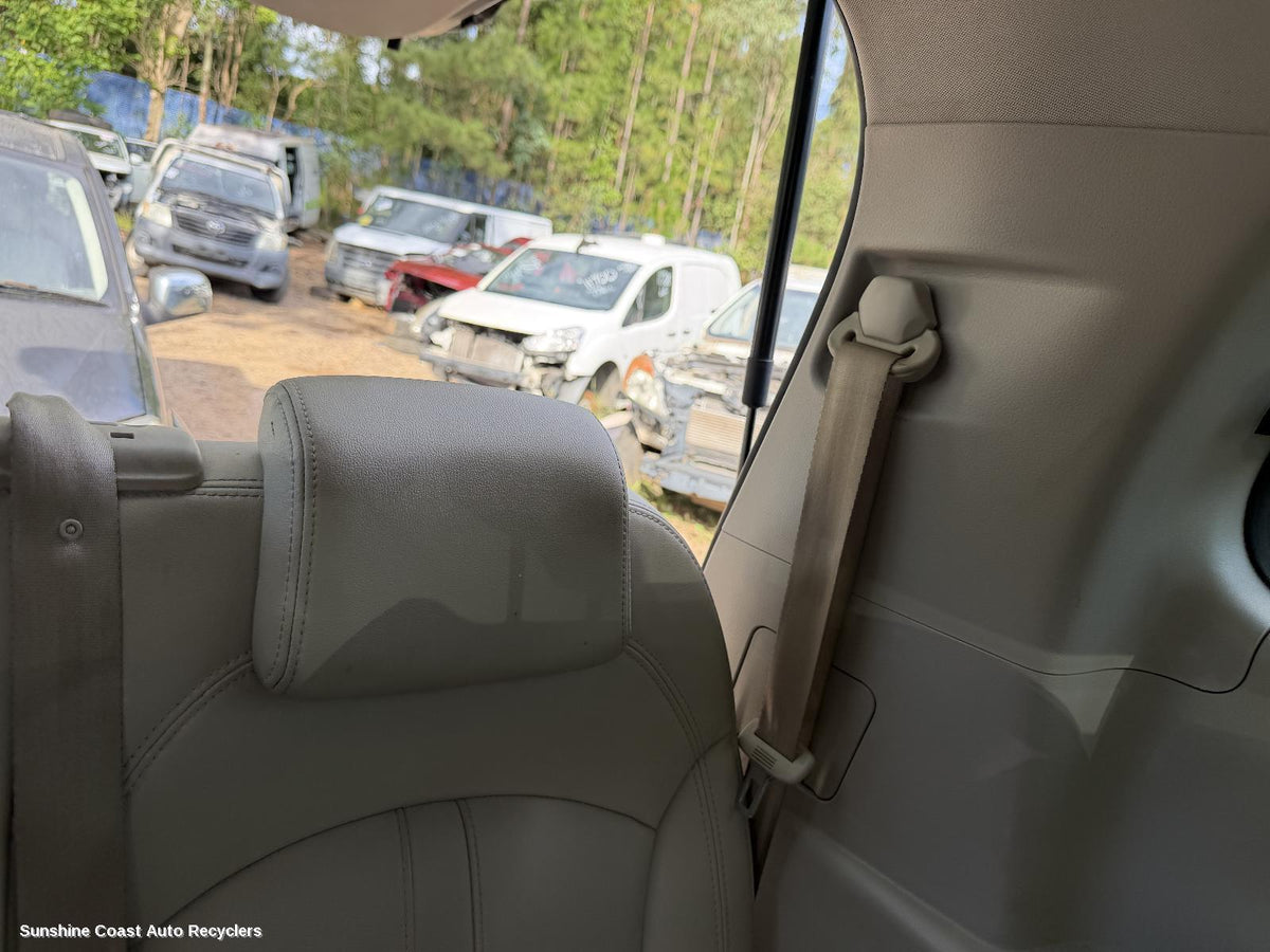 2015-2022 Ldv G10 Headrest