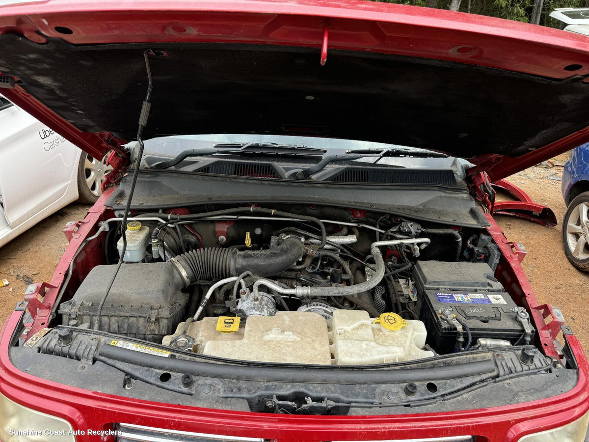 2007-2011 Dodge Nitro Right Guard
