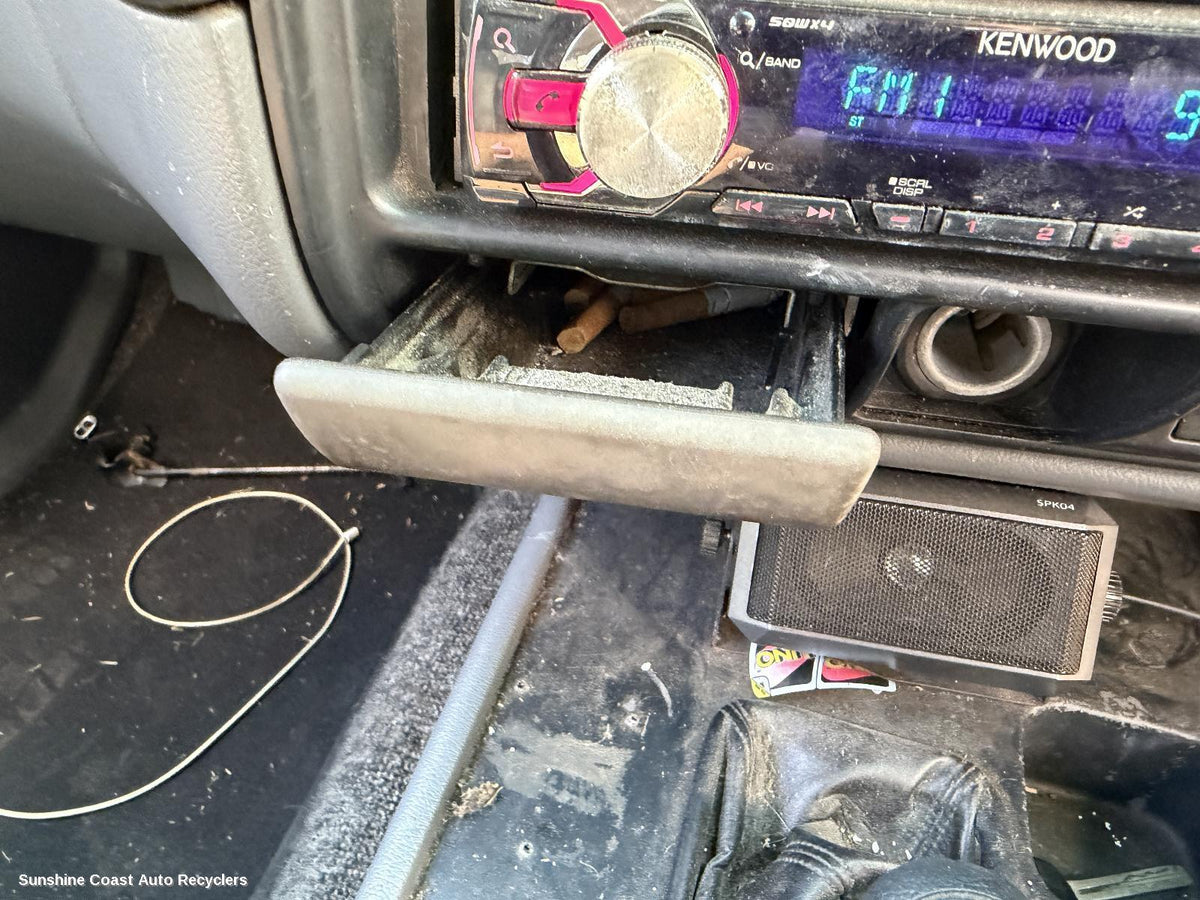 1990-1994 Toyota Landcruiser Ashtray