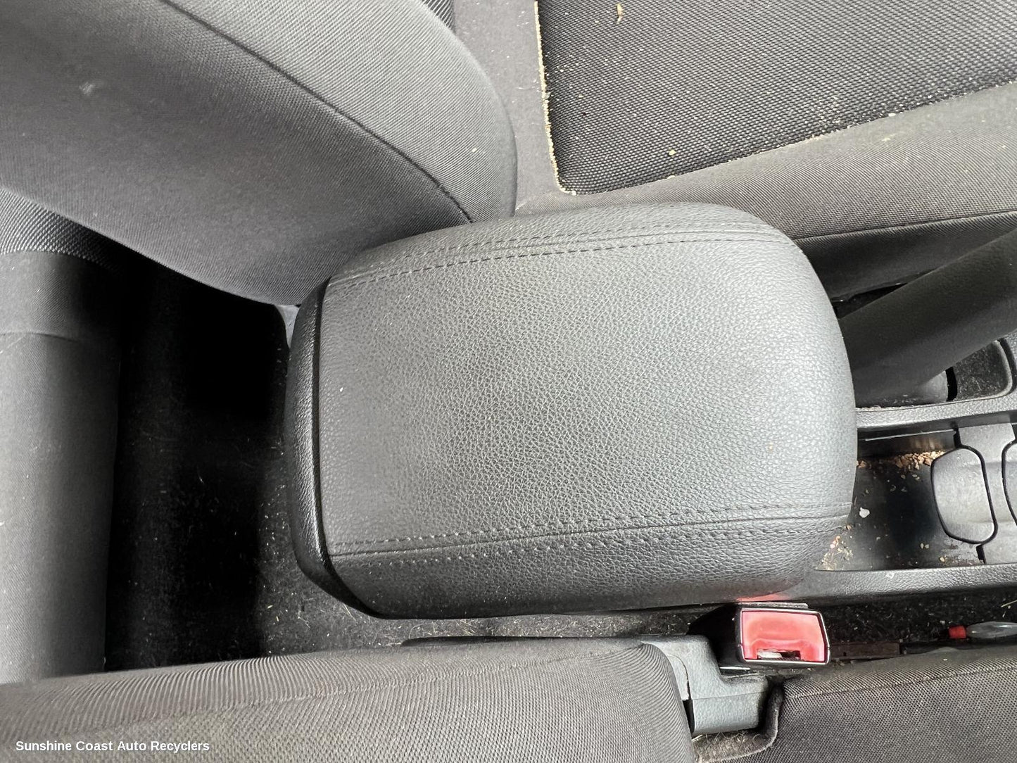 2013 Holden Cruze Console