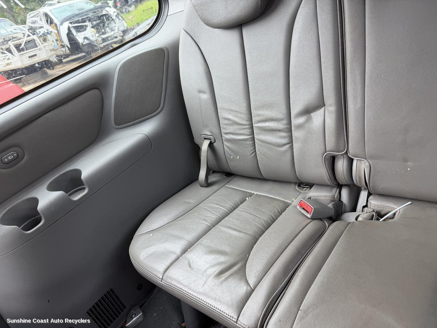 2005-2014 Kia Carnival/grand Carnival 3rd Seat