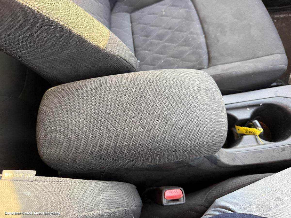 2022-2026 Toyota Corolla Cross Console