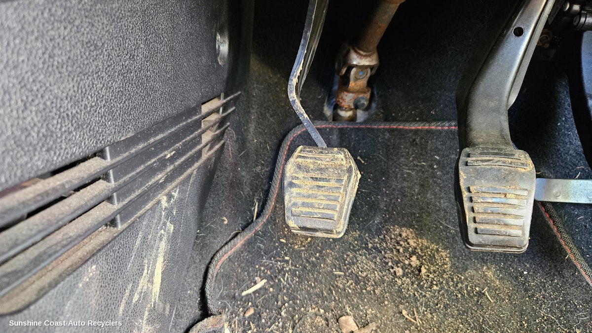 2004-2008 Ford Fiesta Pedal Assembly