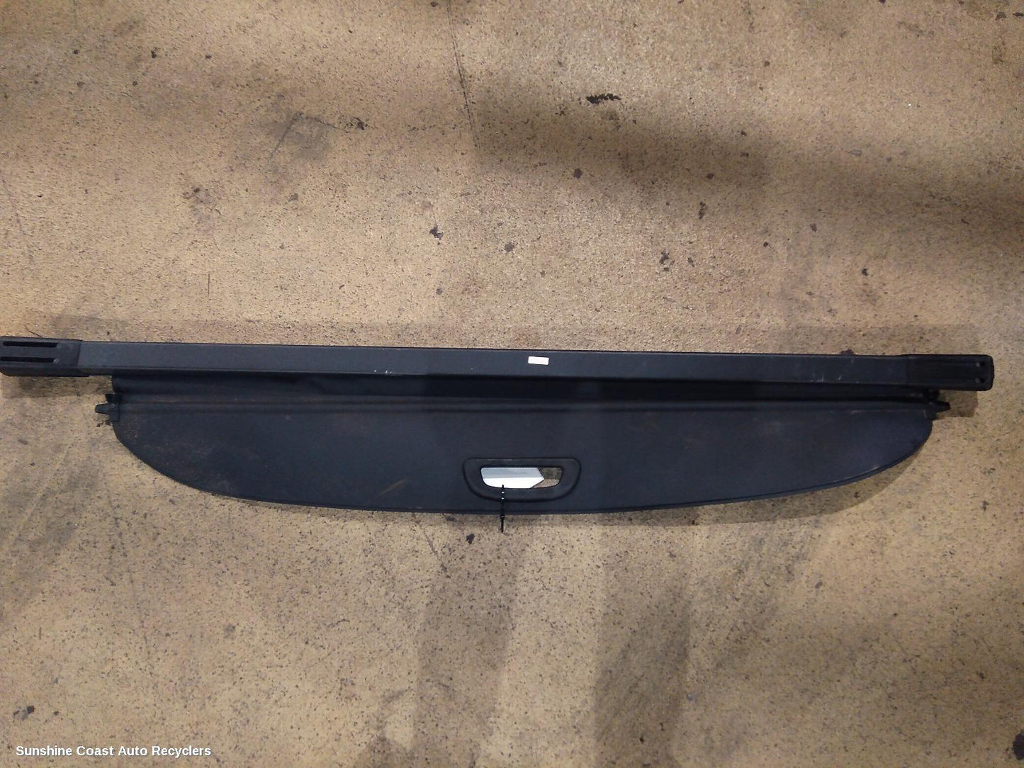 2021 Ldv D90 Parcel Shelf Cargo Blind