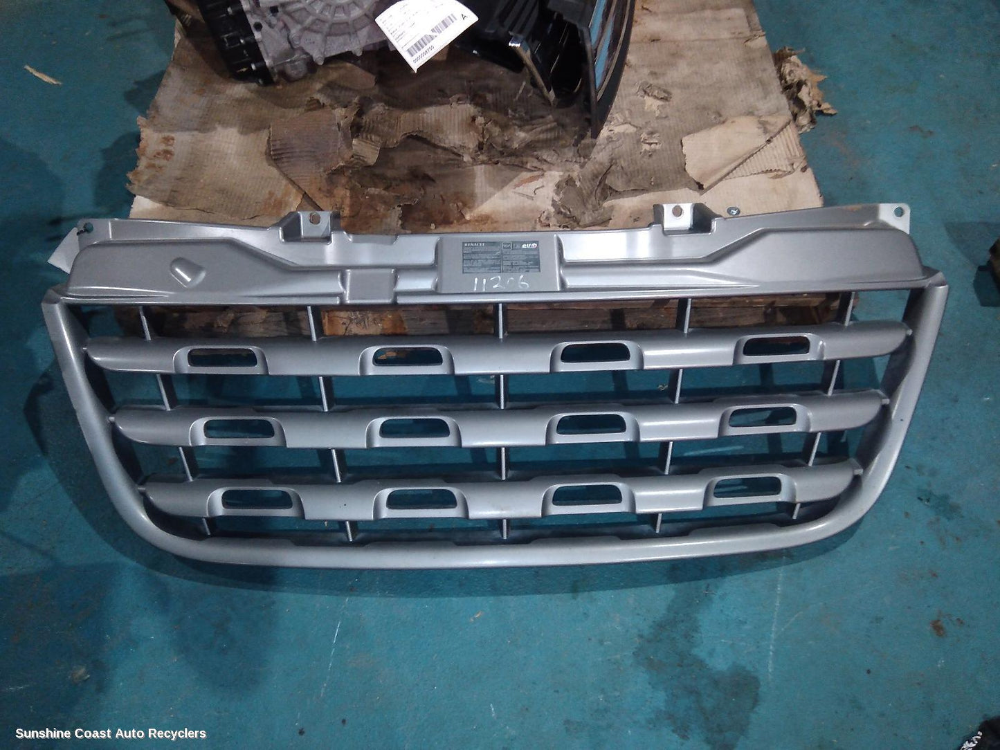 2012 Renault Master Grille