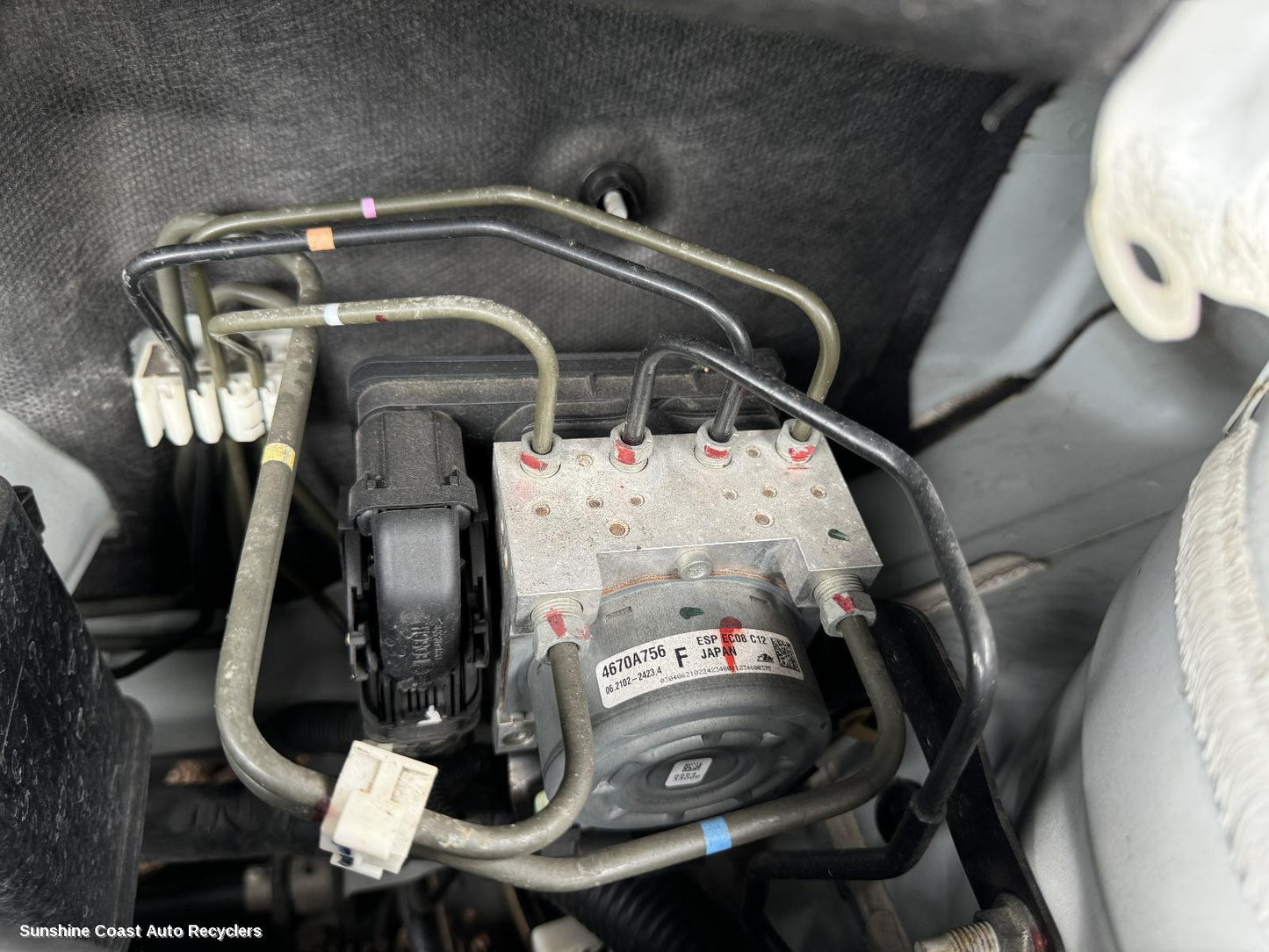 2013 Mitsubishi Outlander Abs Pump Modulator