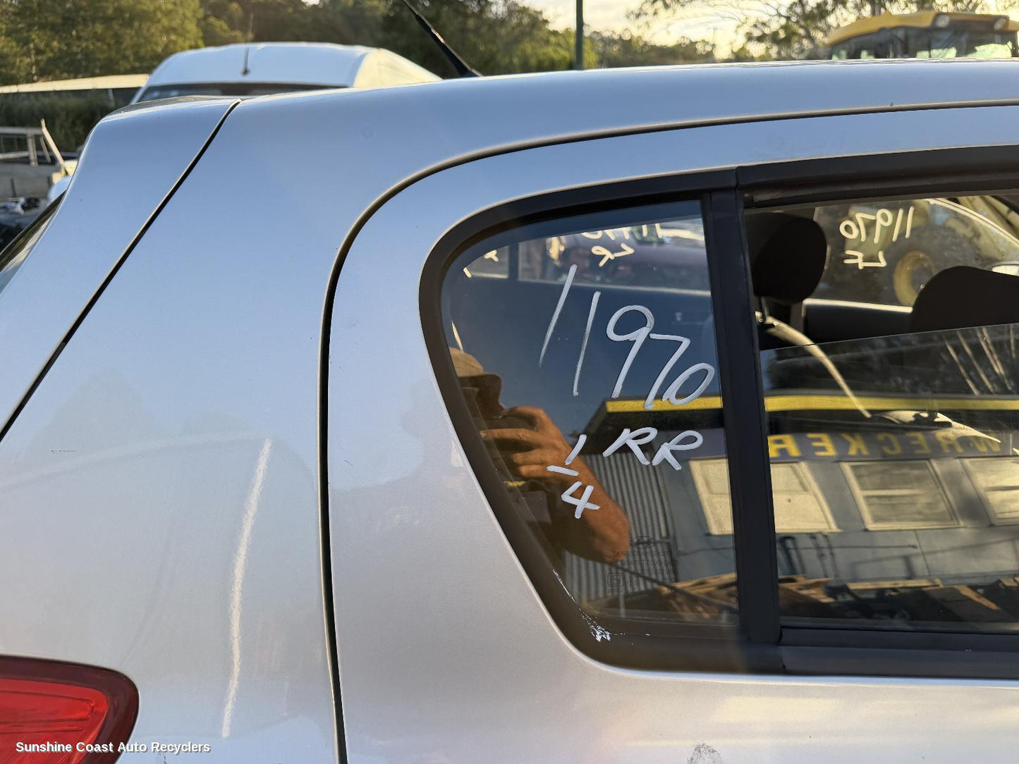2010-2015 Hyundai I20 Right Rear 1 4 Door Glass