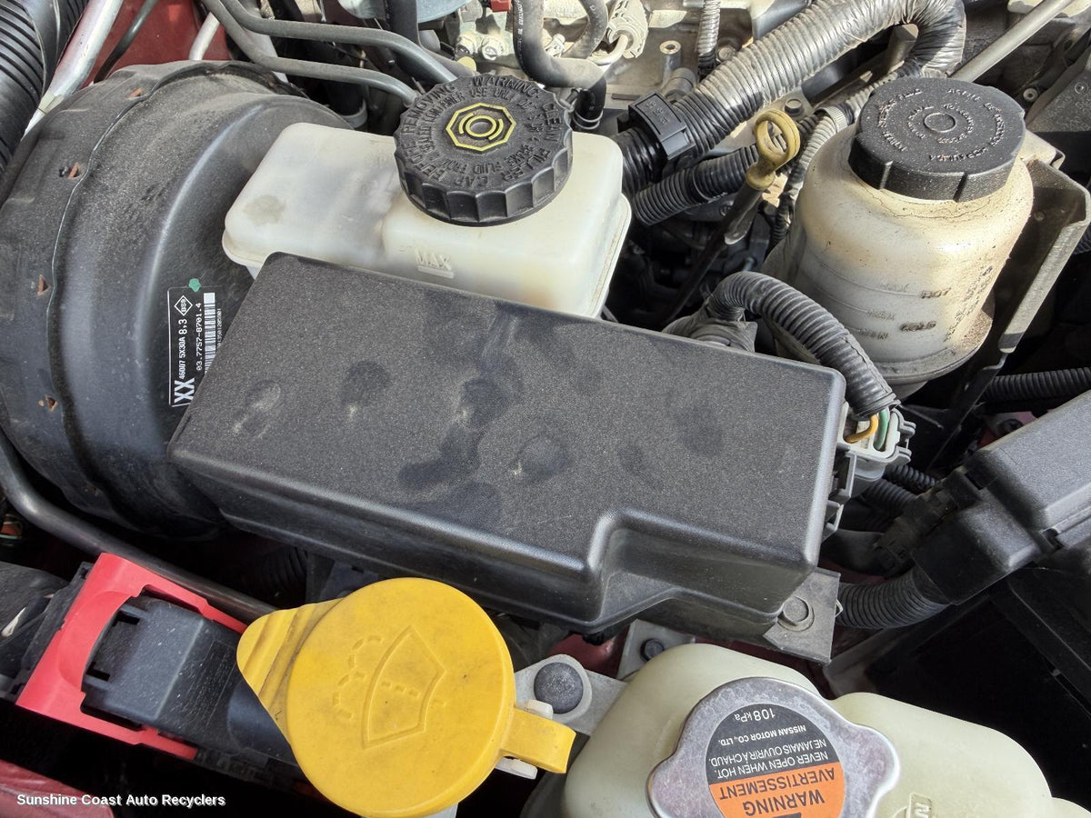 2005-2015 Nissan Navara Fuse Box