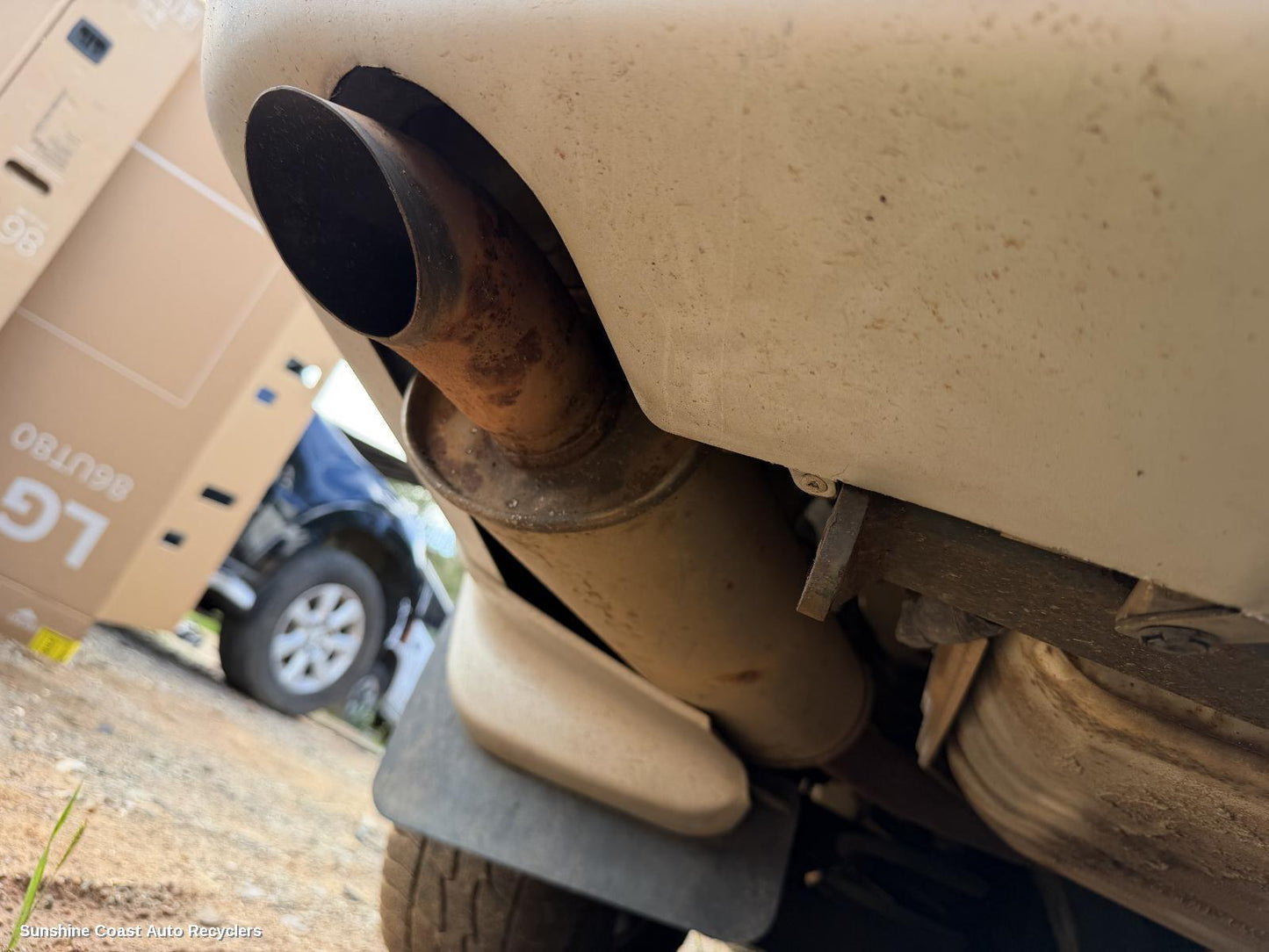 2000-2002 Mitsubishi Pajero Silencer