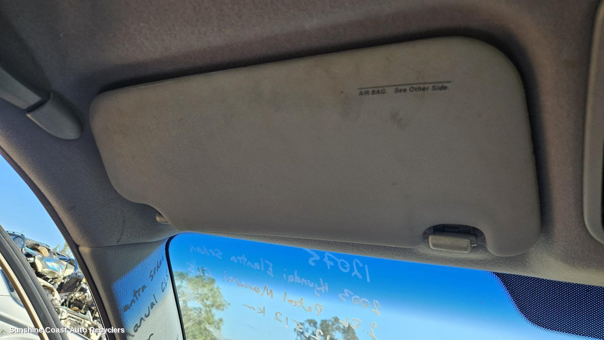 2000-2003 Hyundai Elantra Sunvisor