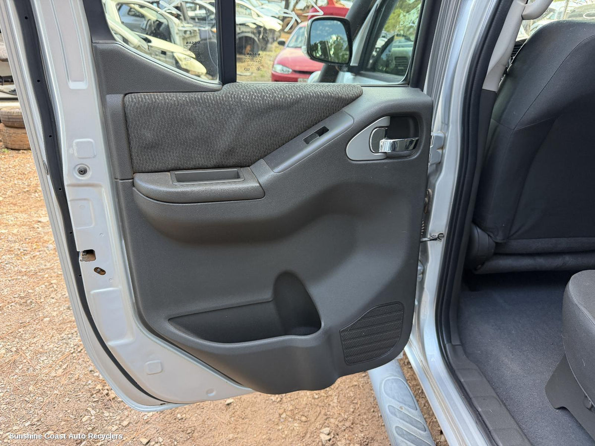2005-2015 Nissan Navara Pwr Dr Wind Switch