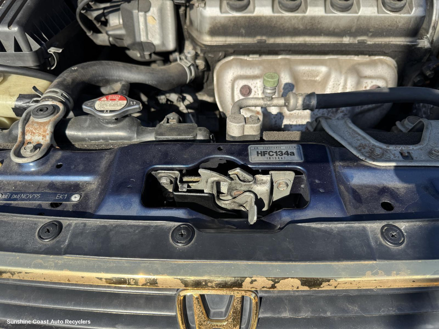 1995 Honda Civic Bonnet Lock Support