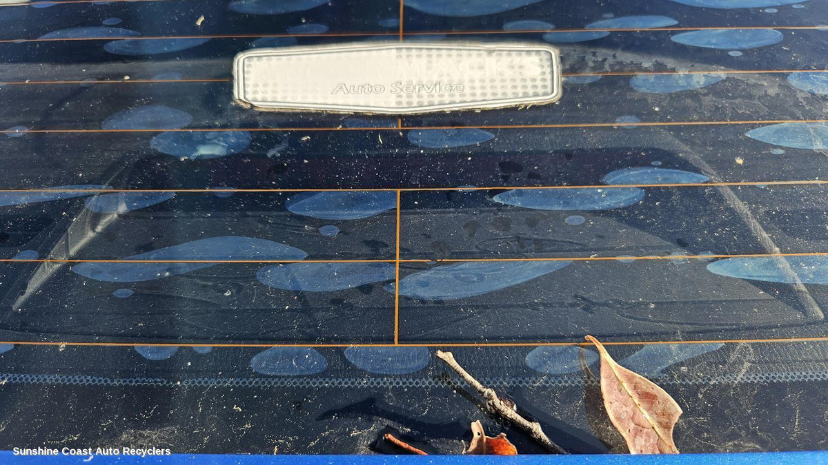 2014-2026 Mazda 2 High Level Stoplight
