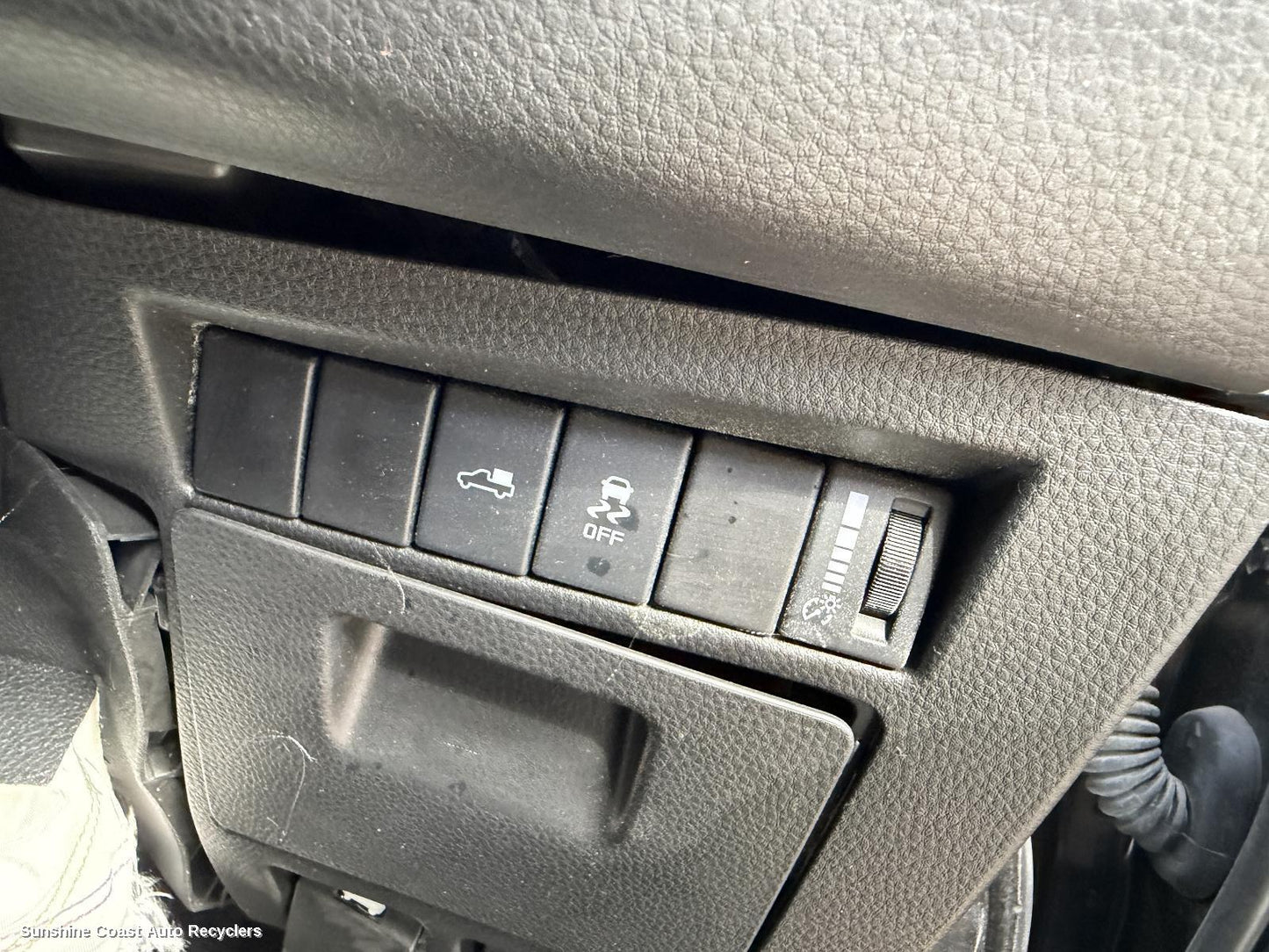 2020-2026 Mazda Bt50 Misc Switch Relay