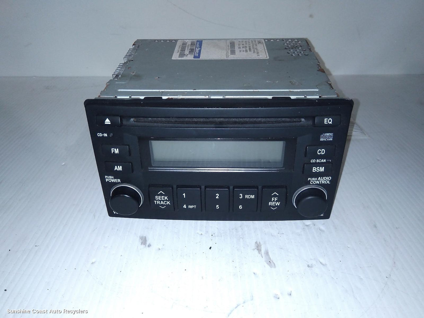 2008 Kia Carnival/grand Carnival Radio Cd Dvd Sat Tv