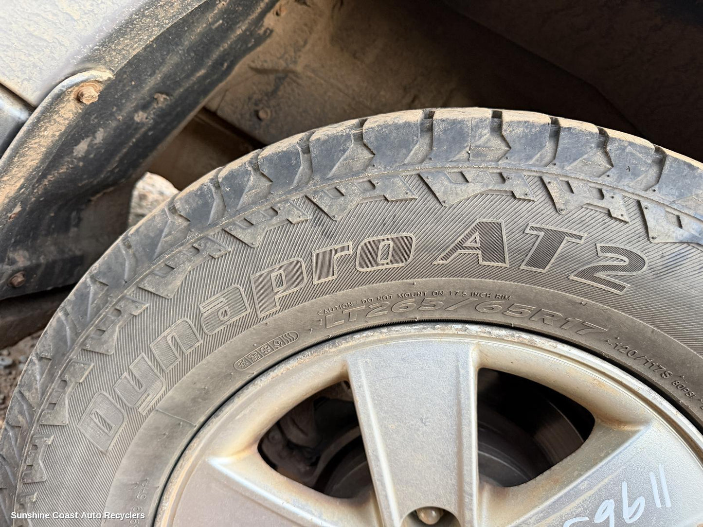 2006-2014 Mitsubishi Pajero Tyre