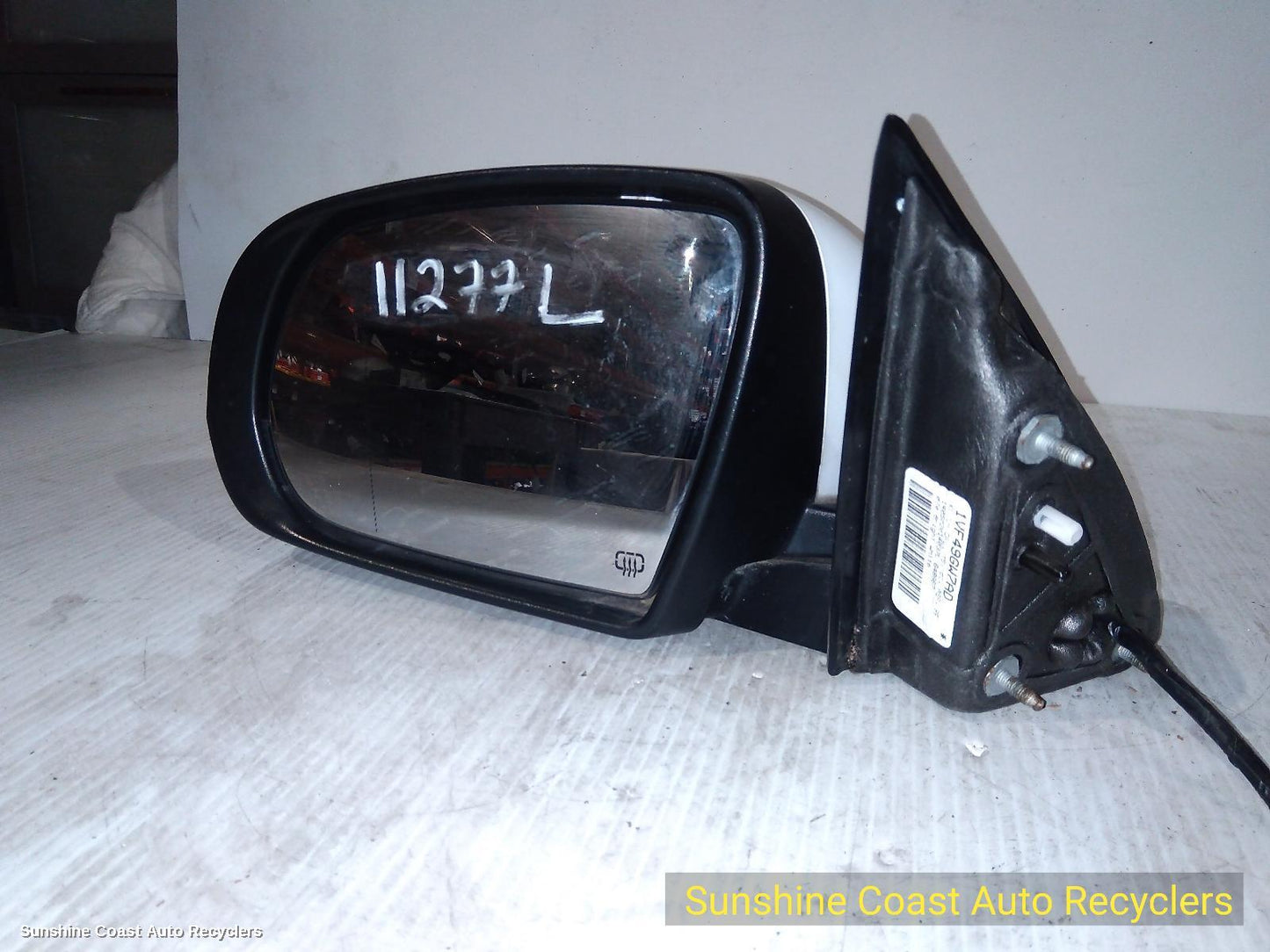 2014 Jeep Cherokee Left Door Mirror
