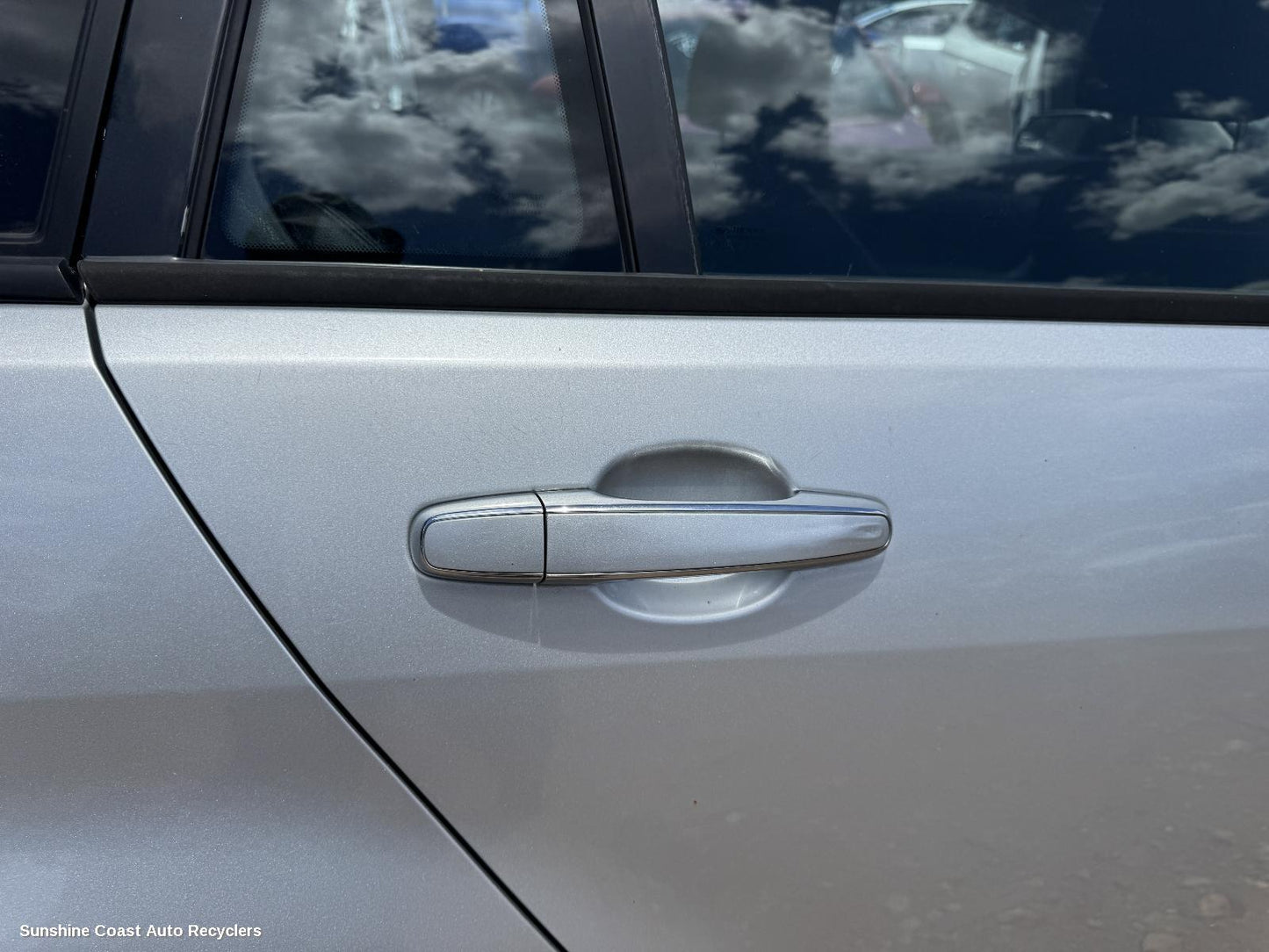 2010 Holden Commodore Door Handle