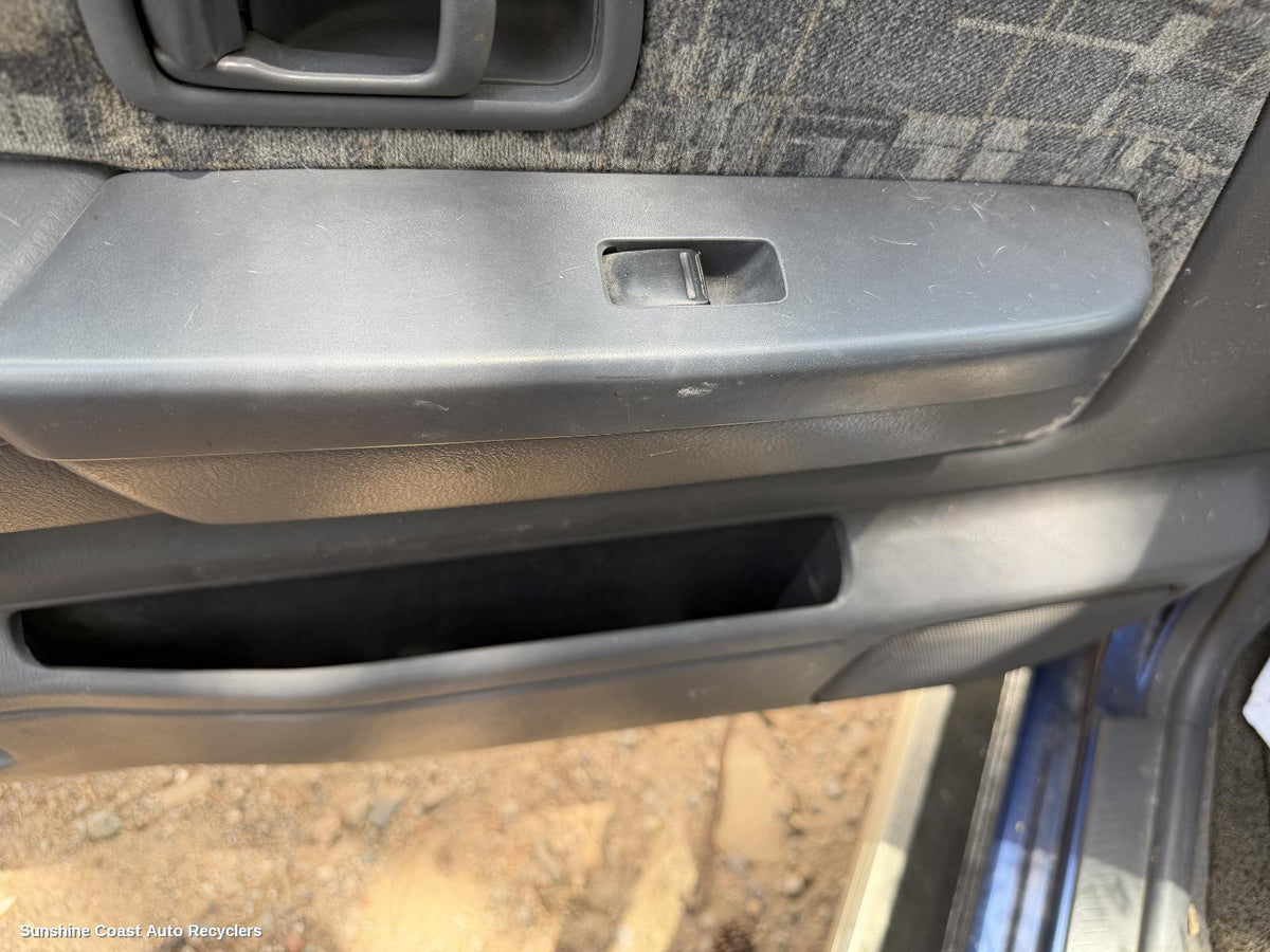 1997-2015 Nissan Navara Pwr Dr Wind Switch