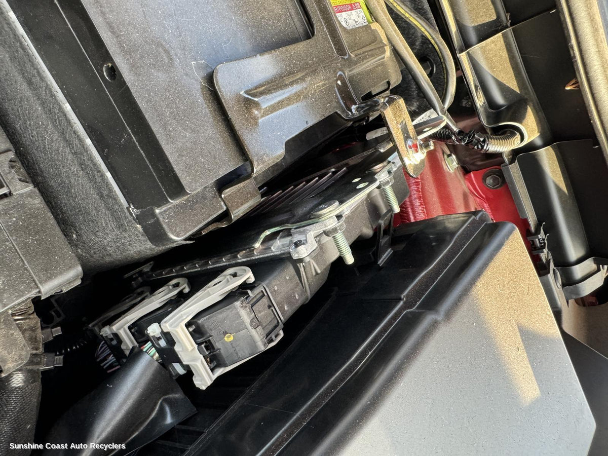 2021-2026 Mitsubishi Outlander Ecu