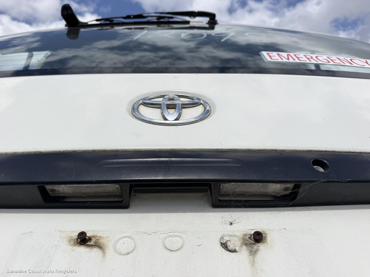 2005-2019 Toyota Hiace Tailgate Handle