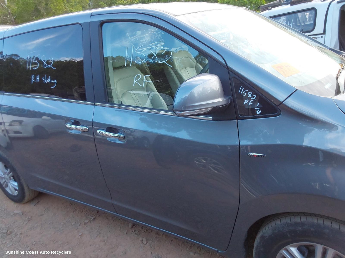 2021 Ldv G10 Right Front Door