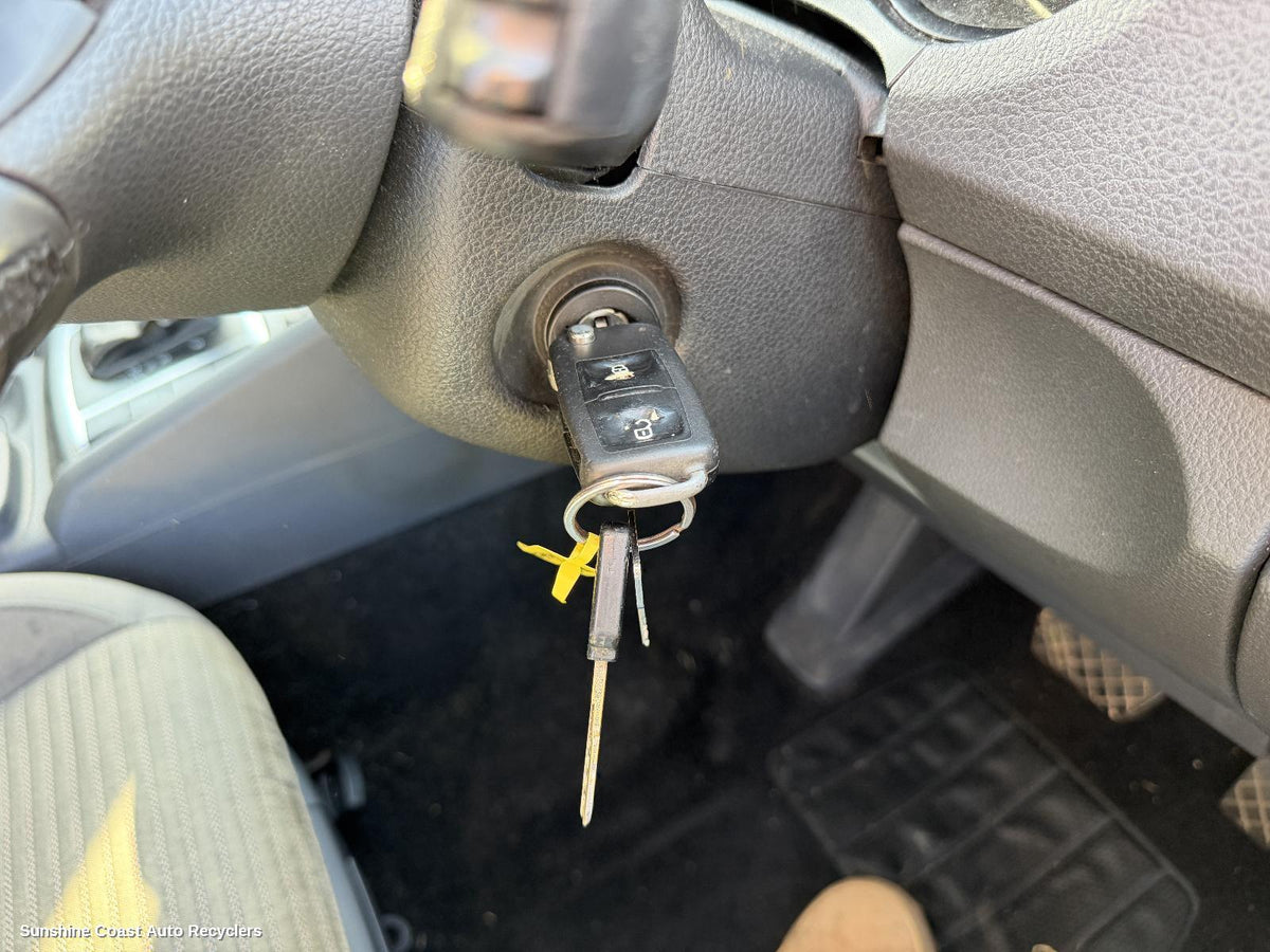 2010-2022 Volkswagen Amarok Ignition W  Key