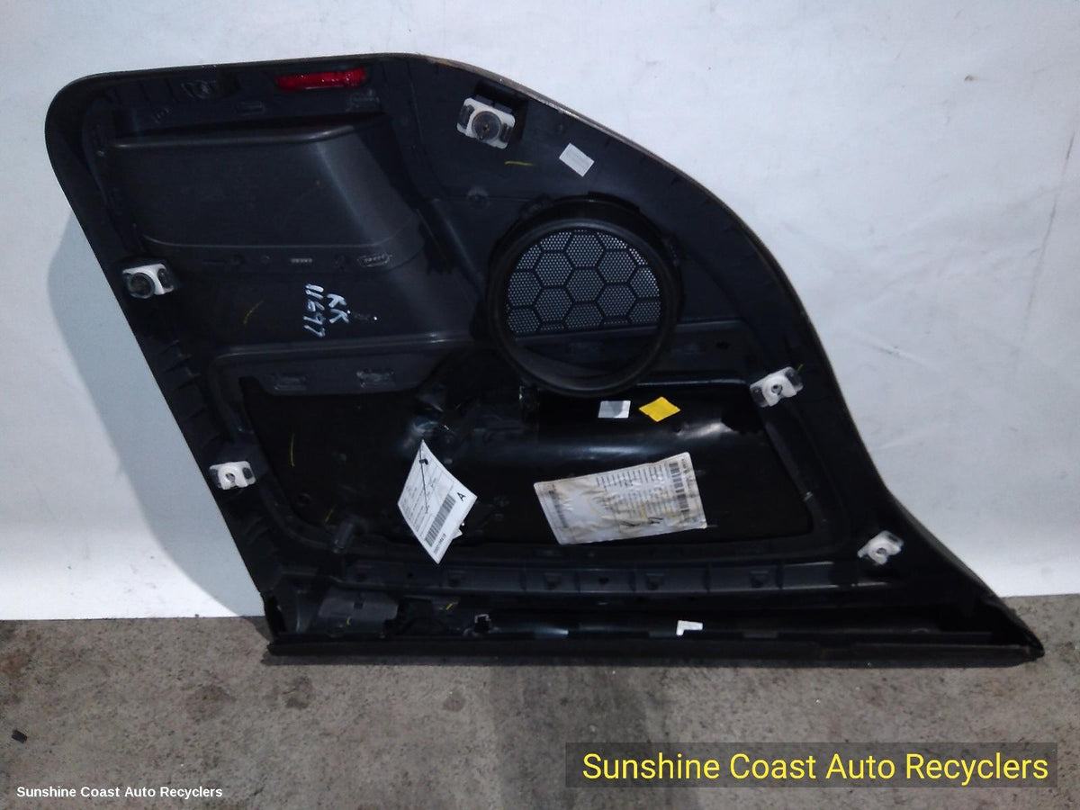 2004-2009 Volkswagen Golf Door Trim