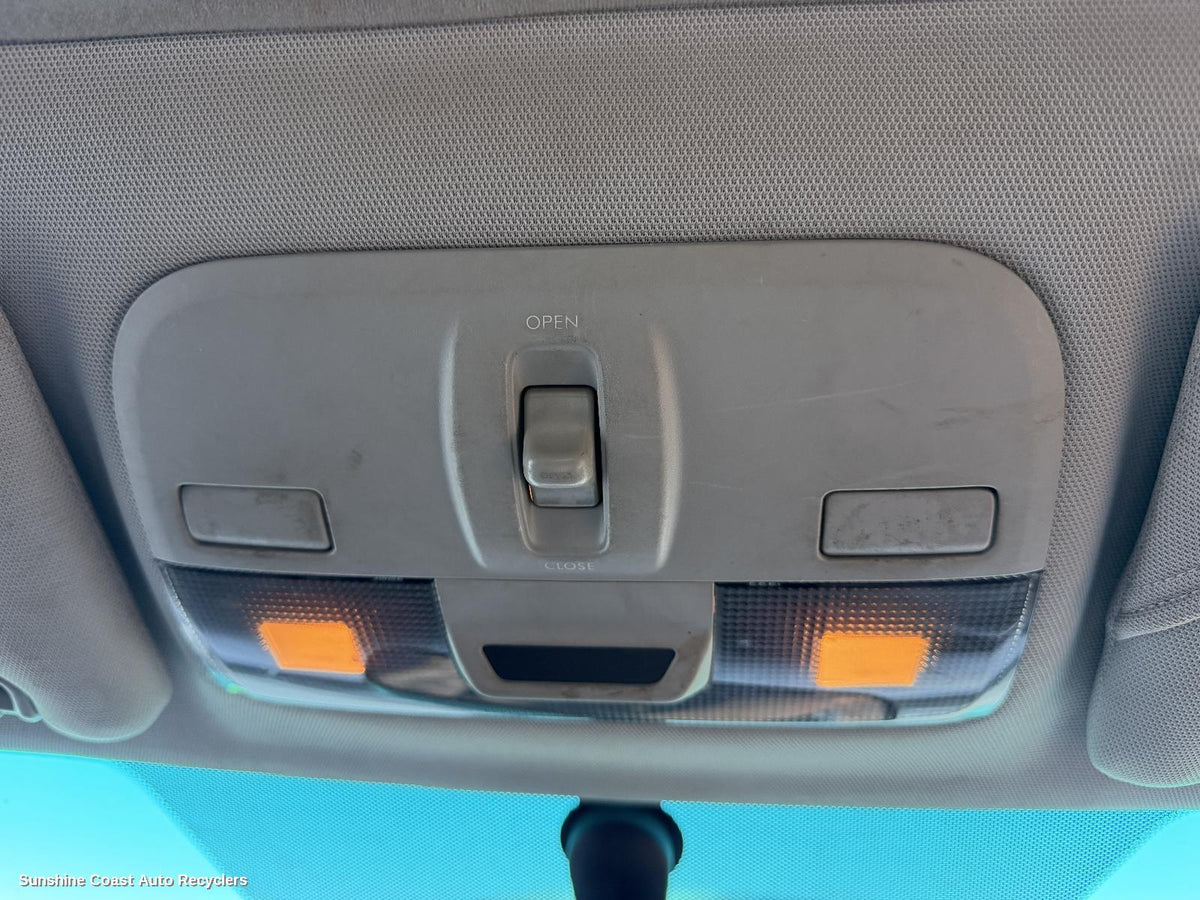 2003-2009 Subaru Outback Courtesy Light