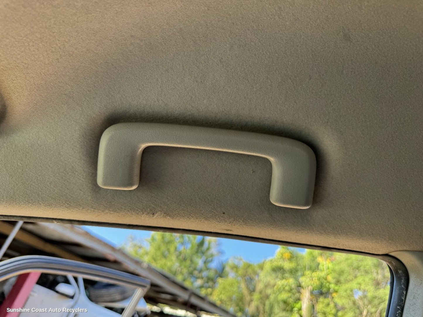2010 Mitsubishi Pajero Grab Handle
